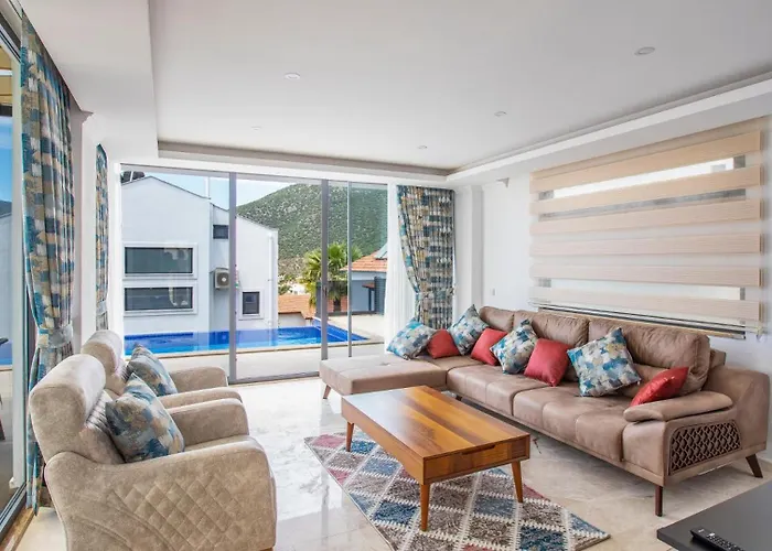 3 Bedroom - 6807