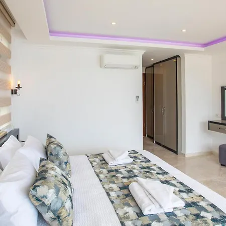 Villa 3 Bedroom - 6807 Kalkan