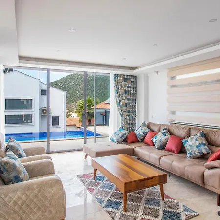 3 Bedroom - 6807