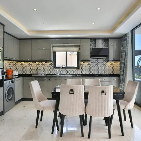 3 Bedroom - 6807 *